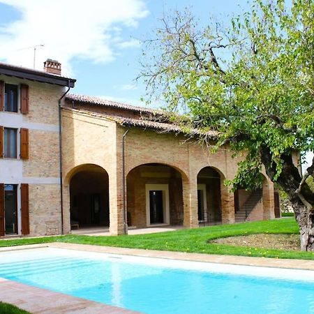 Villa Finetta - Tabiano Castello Country Villas 萨尔索马焦雷泰尔梅 外观 照片